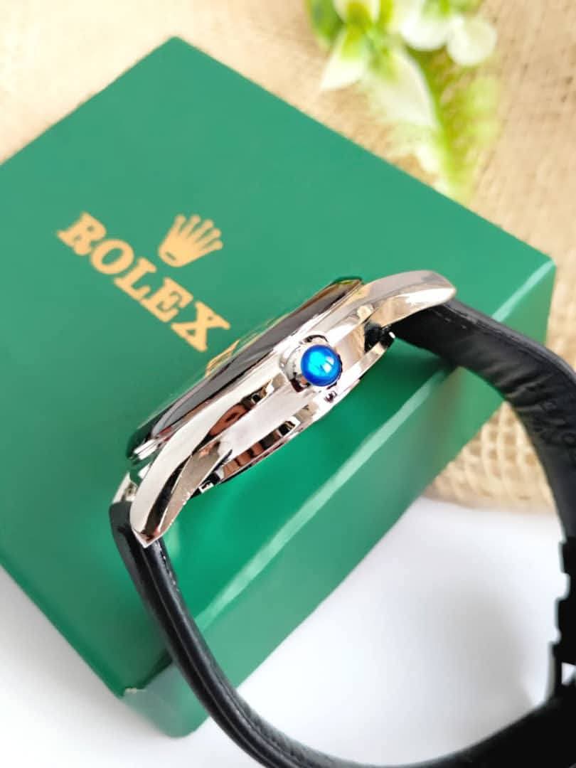 ساعة Rolex Leather Watch – Logo Hands Design All Black with Date لون اسود 