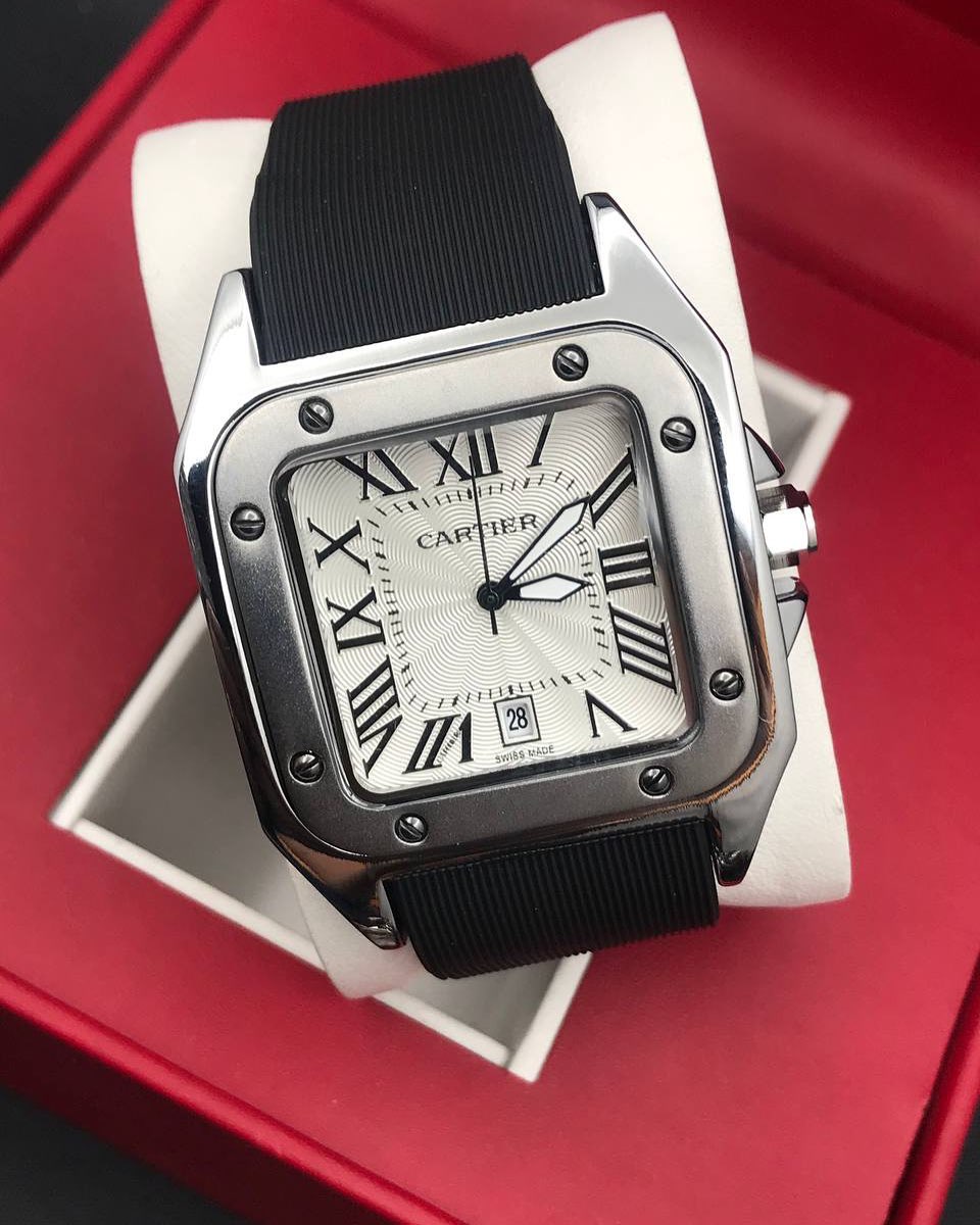 ساعة Cartier Santos Rubber Strap Watch –  with Date لون اسود ميناء اسود و ابيض 