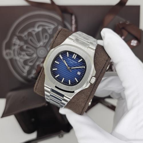 ساعة Patek Philippe Men’s Metal Watch –  with Date ماكينة سحاب ظهر شفاف لون سيلفر ميناء ابيض واسود وازرق 